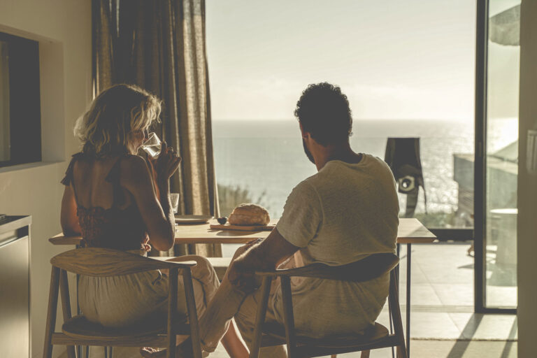 oceanHUTS || ROOF TERRACE HUT 6 ROOF TERRACE HUT