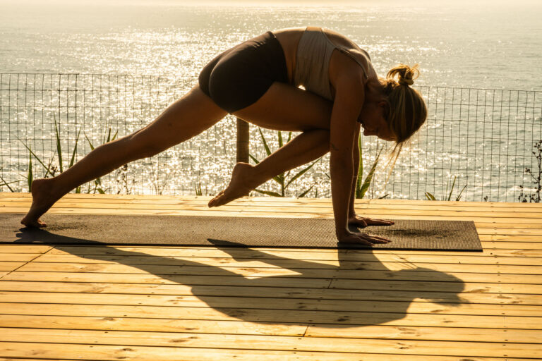 oceanHUTS || WEDDINGS & RETREATS 11 oceanHUTS - oceanHUTS Retreat Yoga 01